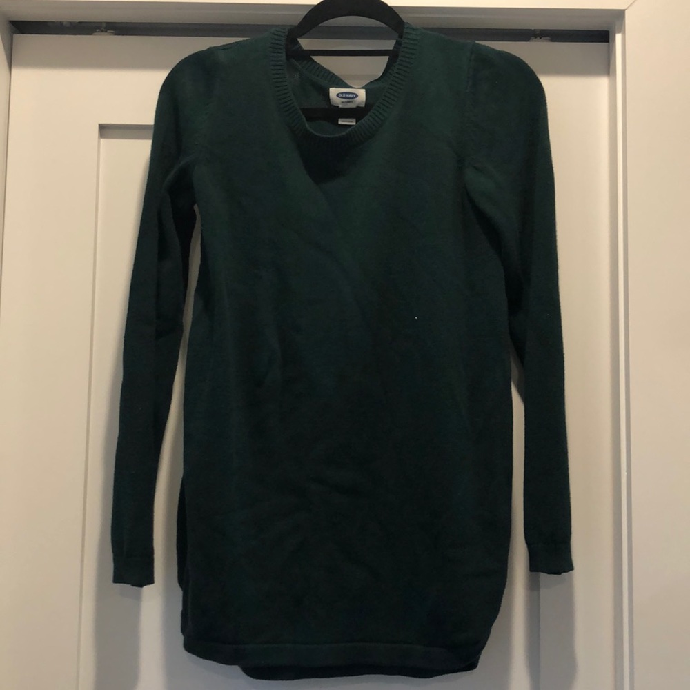 Old navy maternity & nursing sweater